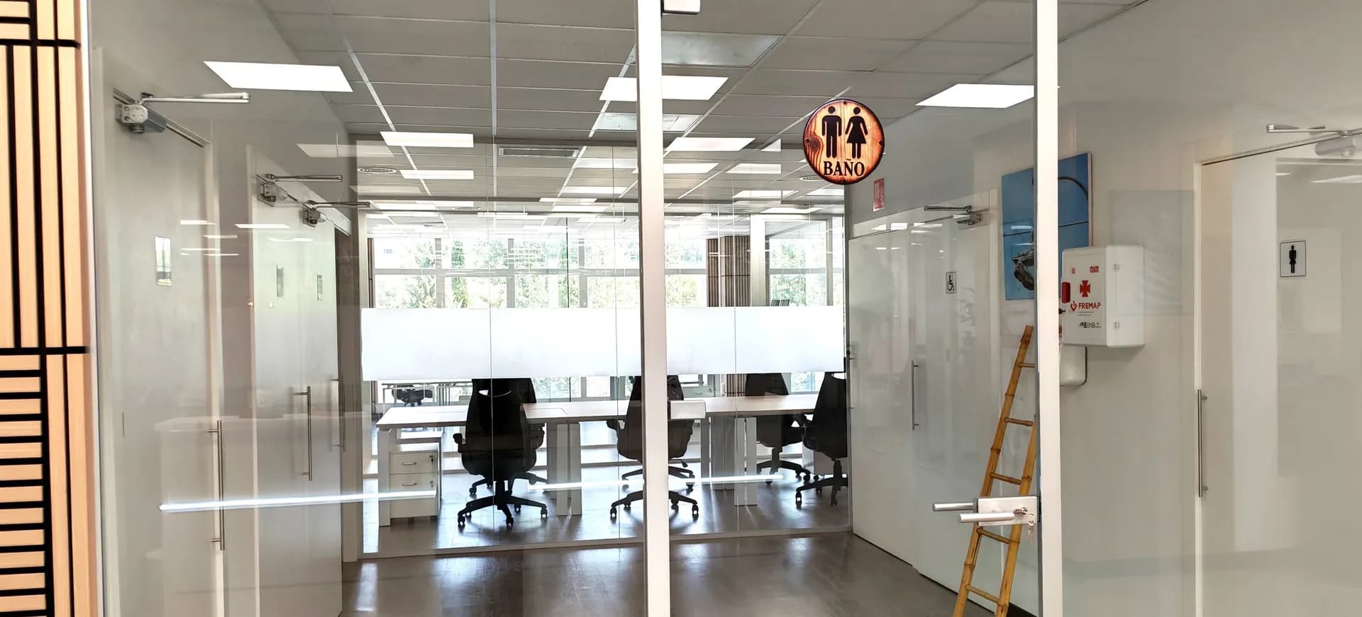 Servicios de oficinas privadas en Nexus Business Center