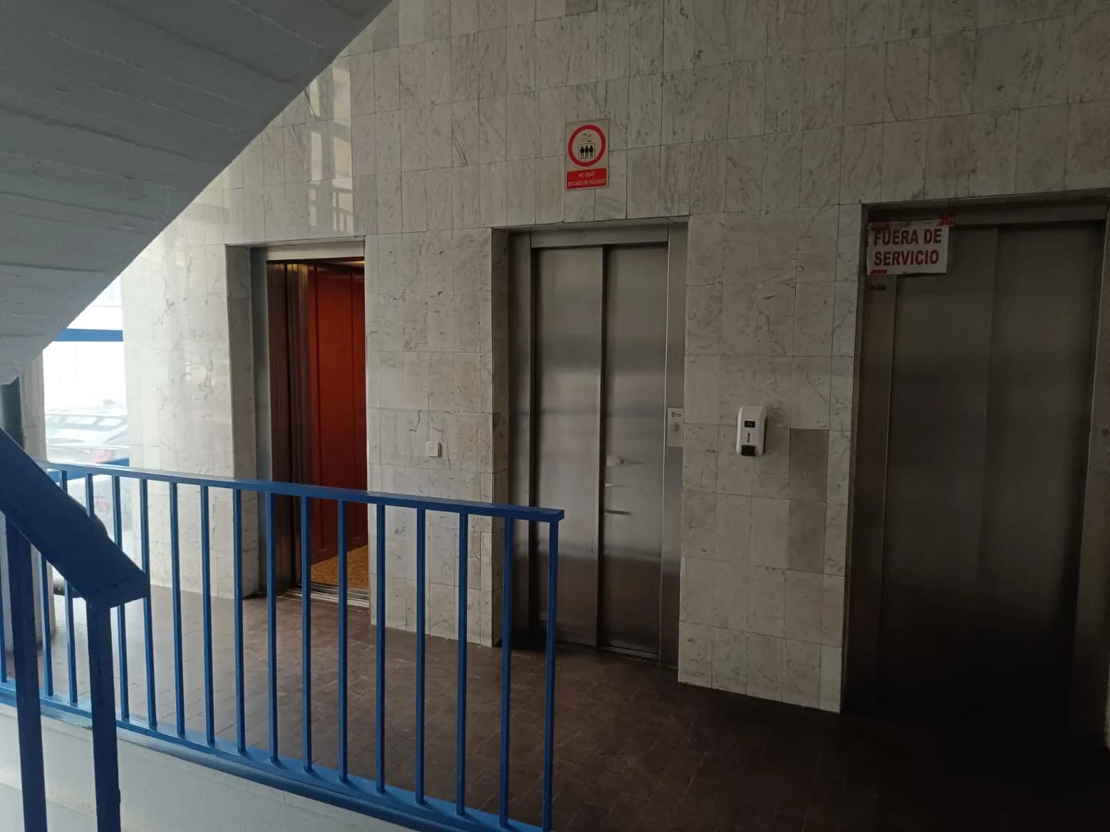 Ascensores del edificio
