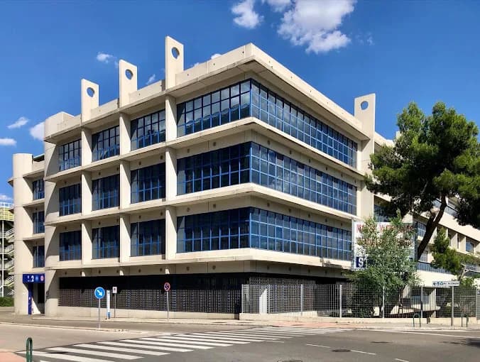 Entrada visitas Nexus Business Center